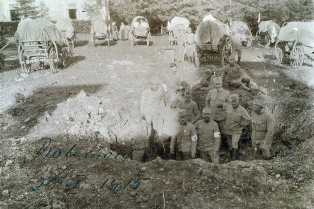 Foto di gruppo di soldati in Ucraina, ca. 1915-1918 - Archivio Storico - Gesuiti, Provincia Euro-Mediterranea