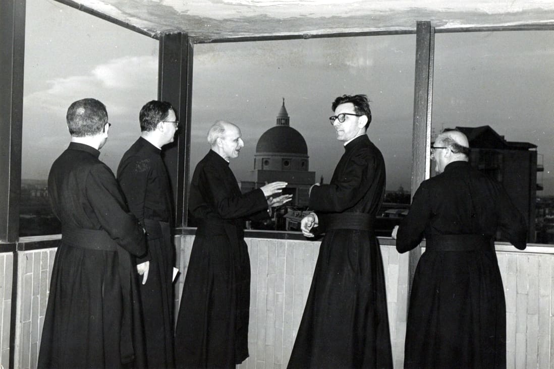Il Padre Generale Pedro Arrupe in visita all'Istituto Massimo di Roma